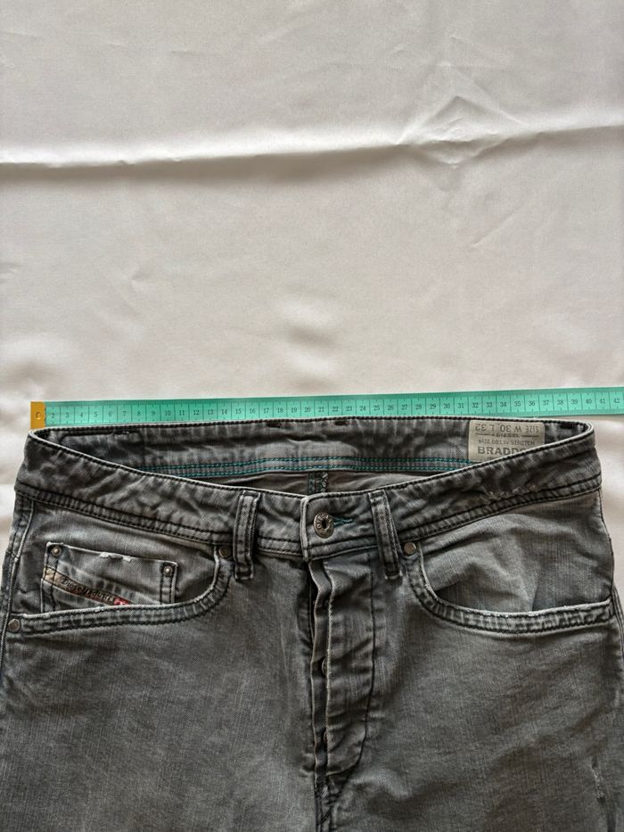Jean gris à trous L.32 - Diesel - L/40-W.30 - photo numéro 8