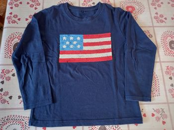 Pull manches longues.