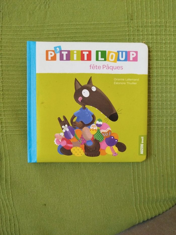 Livre P'tit Loup fête Pâques
