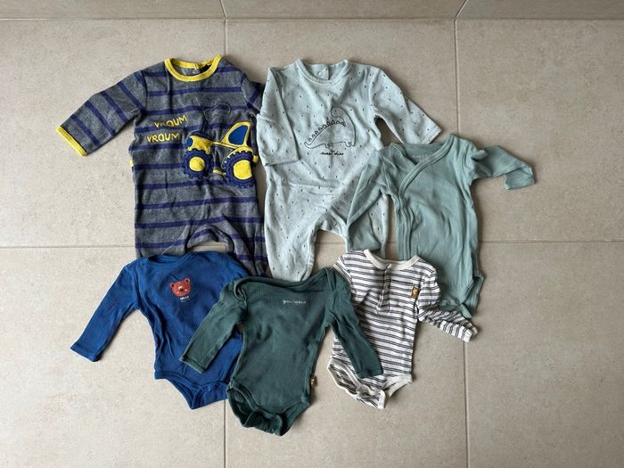 Lot 3 mois bébé garçon - photo numéro 2