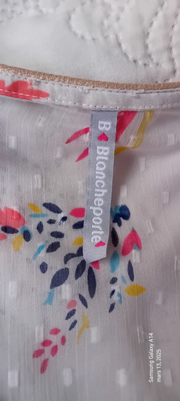 Blouse en voile col V motif floral avec pois blanche femme 42 blanche porte - photo numéro 19