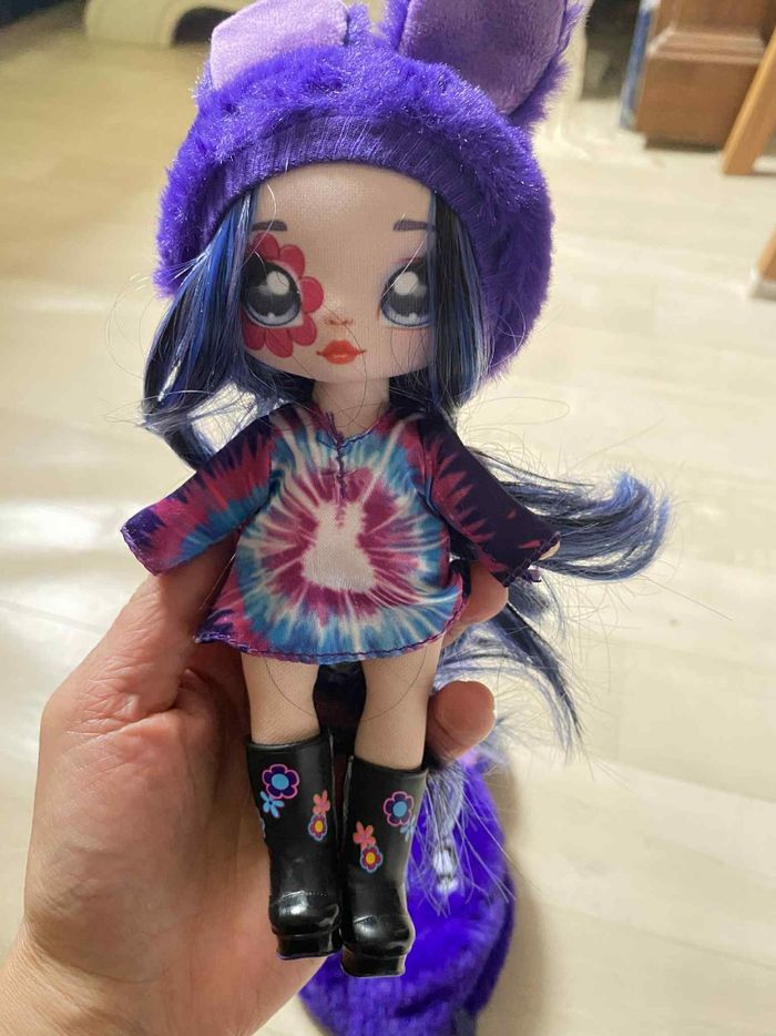 2 poupées  Naf Naf surprise - photo numéro 7