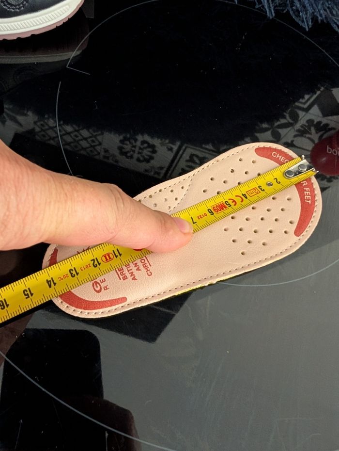 Baskets fille. Taille 22. Semelle intérieure en cuir. Neuf. Geox - photo numéro 10