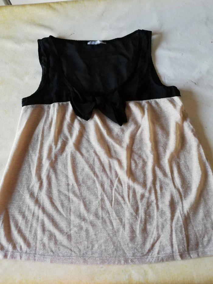Top t. M Etam. Voile noir et tissu beige irisé. - photo numéro 3