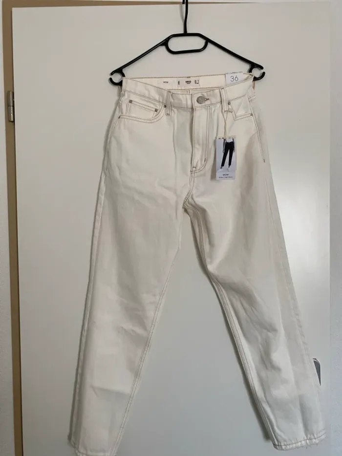 Jean mom blanc crème Mango taille 36 neuf