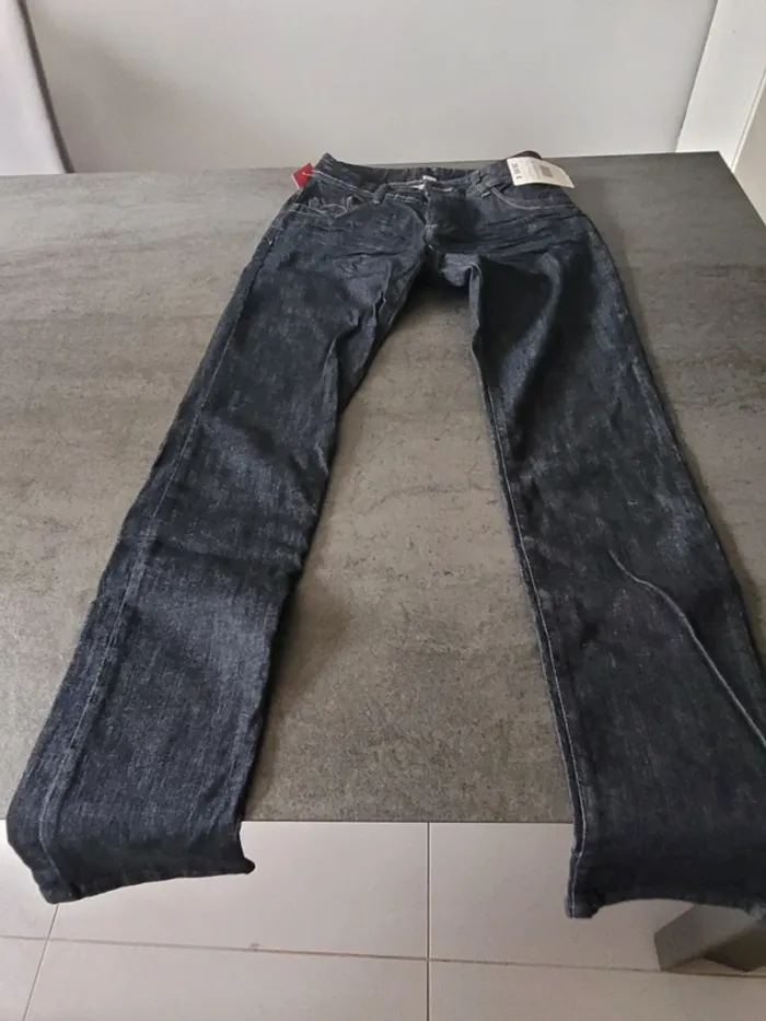 Jean bleu camaïeu 38 neuf - photo numéro 13