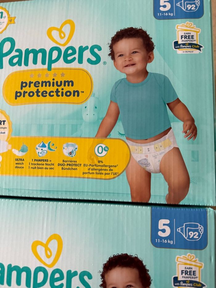 Lot de 184 couches Pampers premium taille 5 xxl - photo numéro 2