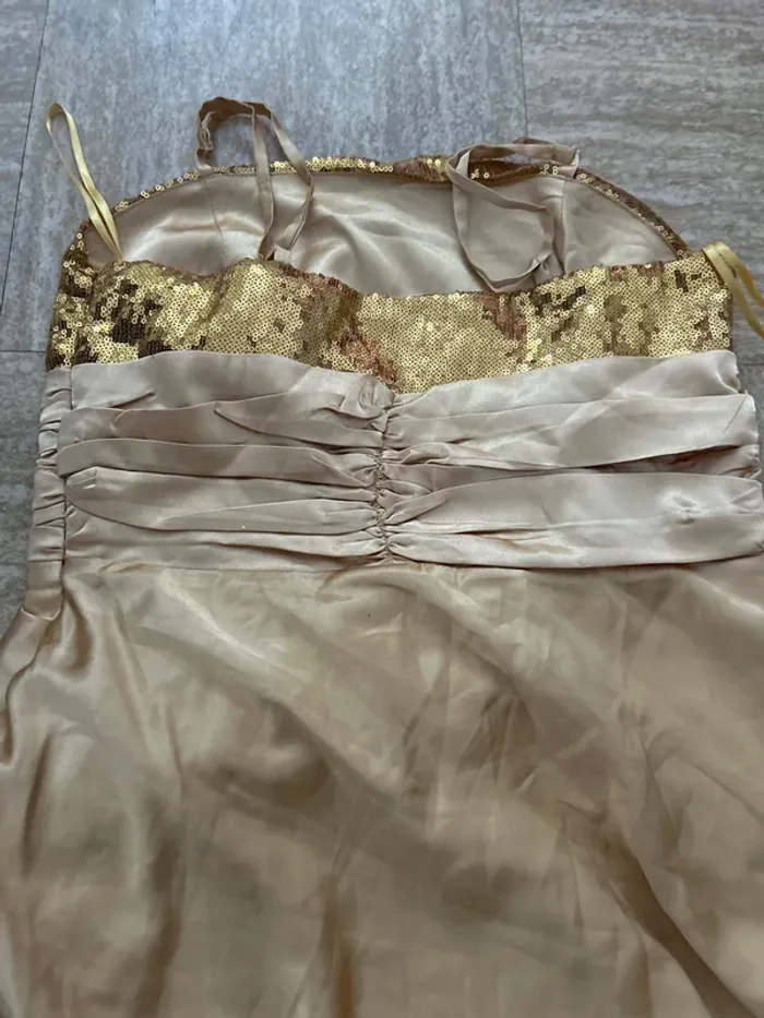 Robe dorée taille s - photo numéro 4