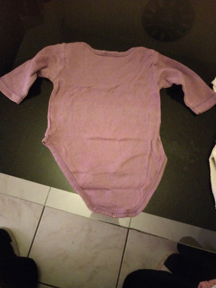 2 bodies - photo numéro 4