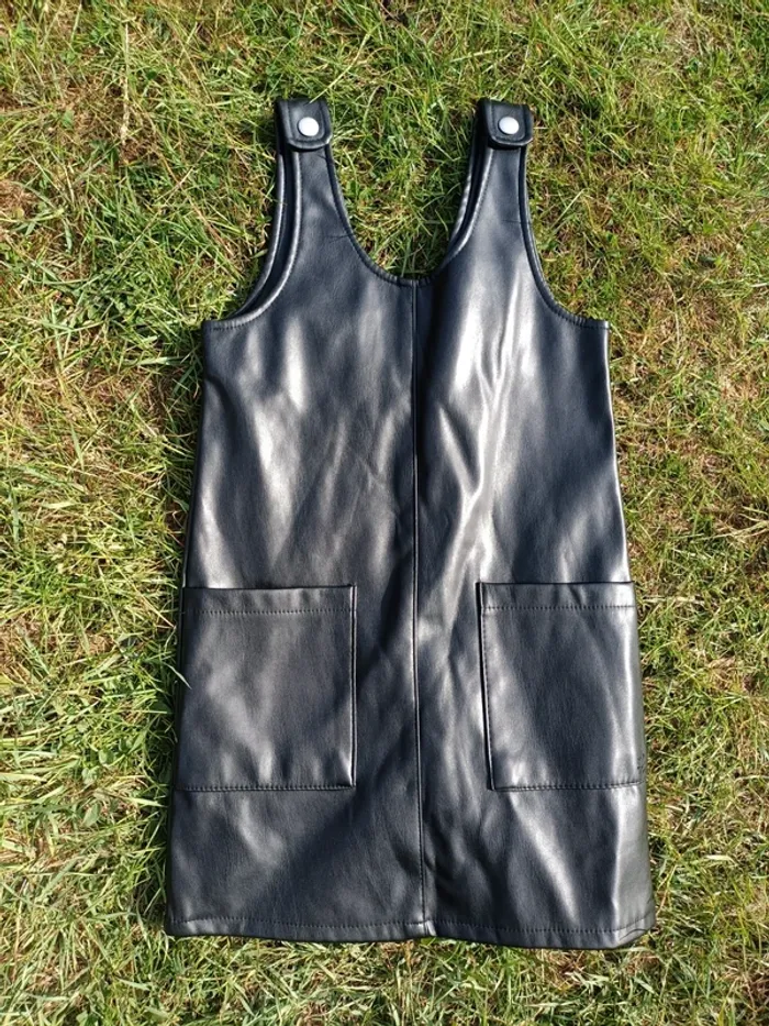 Robe simili cuir