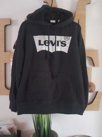 Pull levi's xs femme 🚺