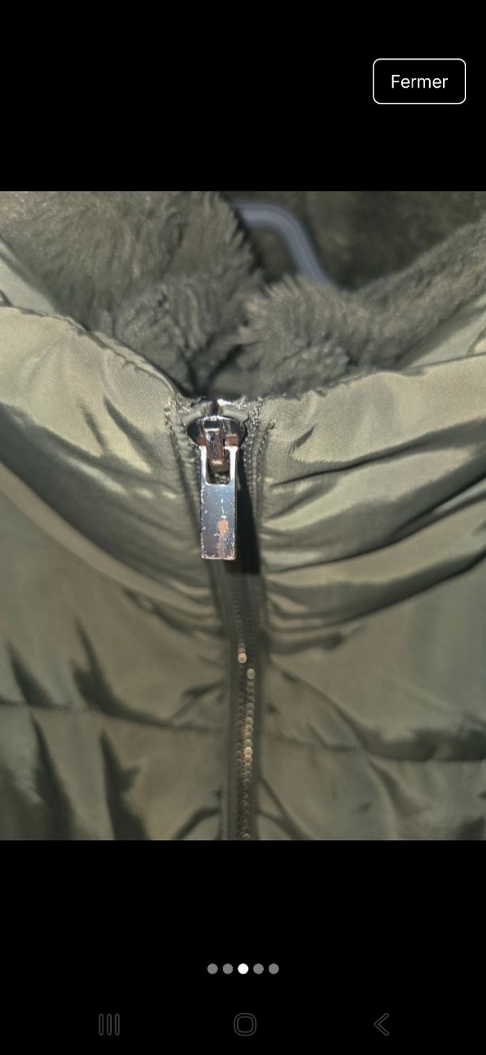 Manteau kaki avec un intérieur fausse fourrure - photo numéro 3