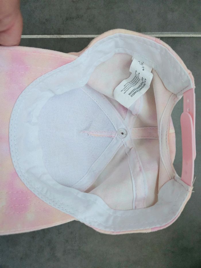 Lot Bob + Casquette FILLE (correspond à 1 enfant de 4-5 ans) Primark, Excellent État - photo numéro 11