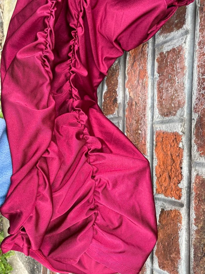 Robe moulante sexy soirée couleur Bordeau/vin - photo numéro 5