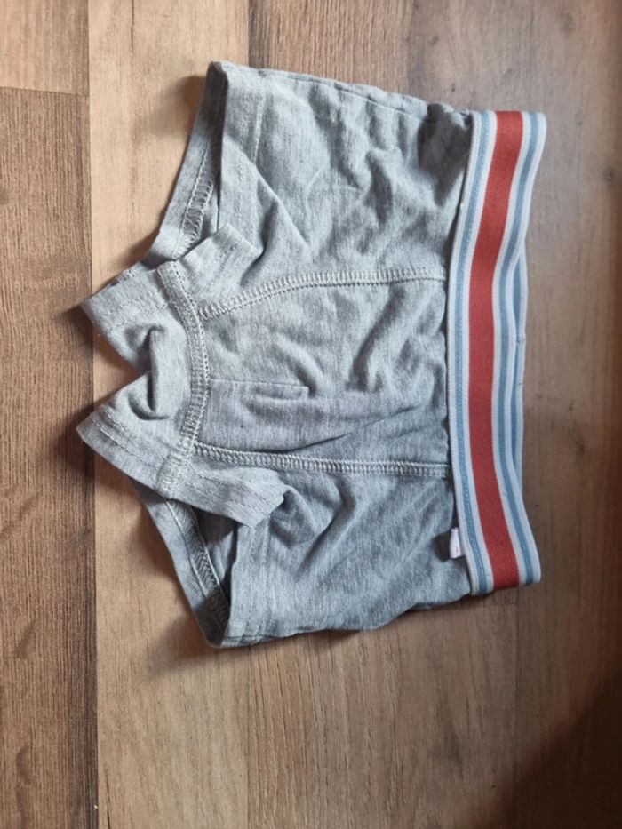 3 caleçons 2 ans - photo numéro 2