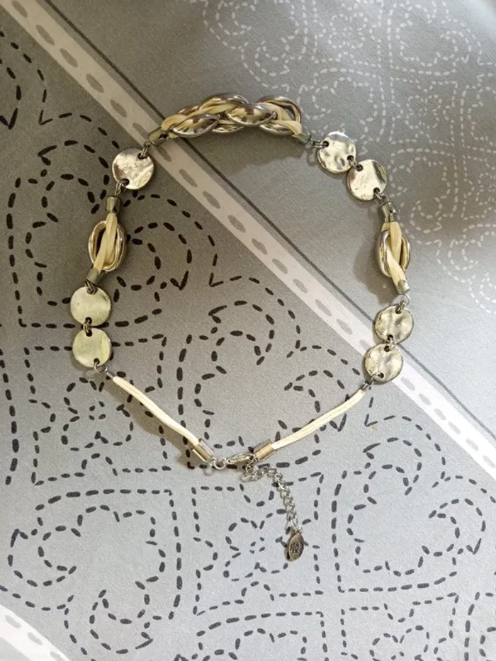 Collier gris blanc bréal vintage - photo numéro 2