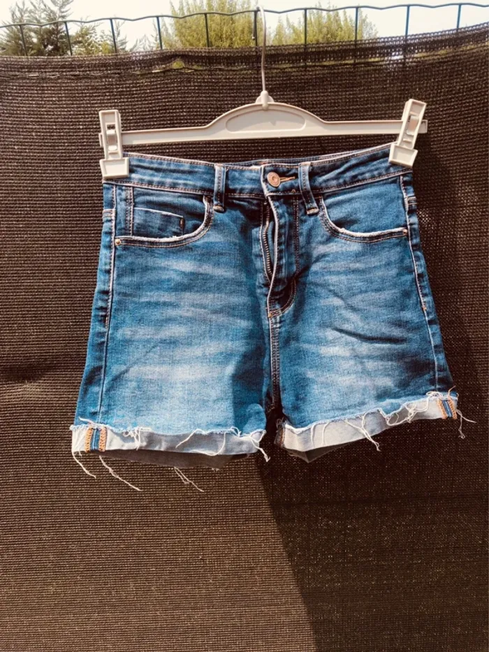 Short 34