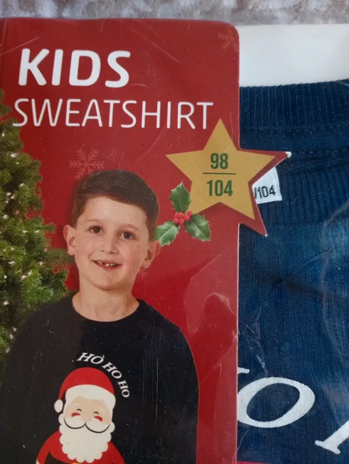 Pull noel 98/104 - photo numéro 3