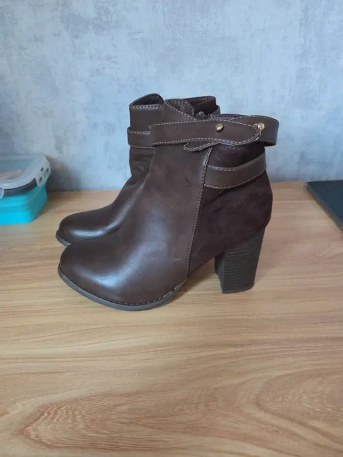 Bottines marron taille 37