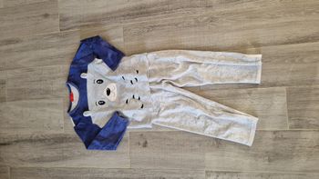 Pyjama polaire, taille 6 ans