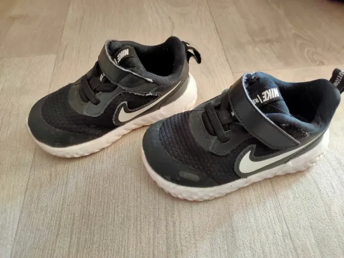 Baskets Nike P27 - photo numéro 2