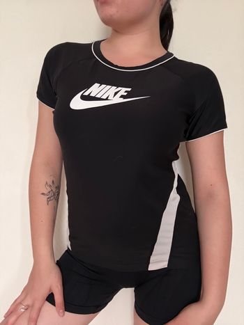 Tee-shirt Nike noir blanc Dri-Fit respirant sport femme L