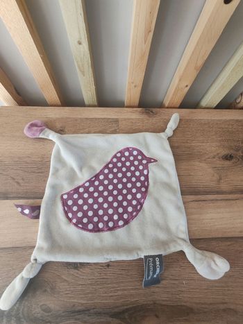 Doudou oiseau orchestra gris et violet