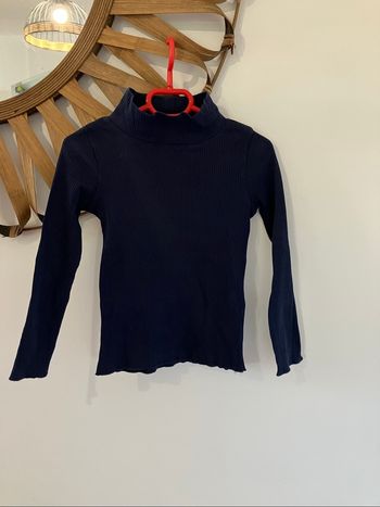 Sous pull côtelé marine taille 6 ans DPAM