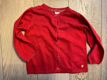 Gilet H&M rouge cœur doré 86cm 12-18 mois
