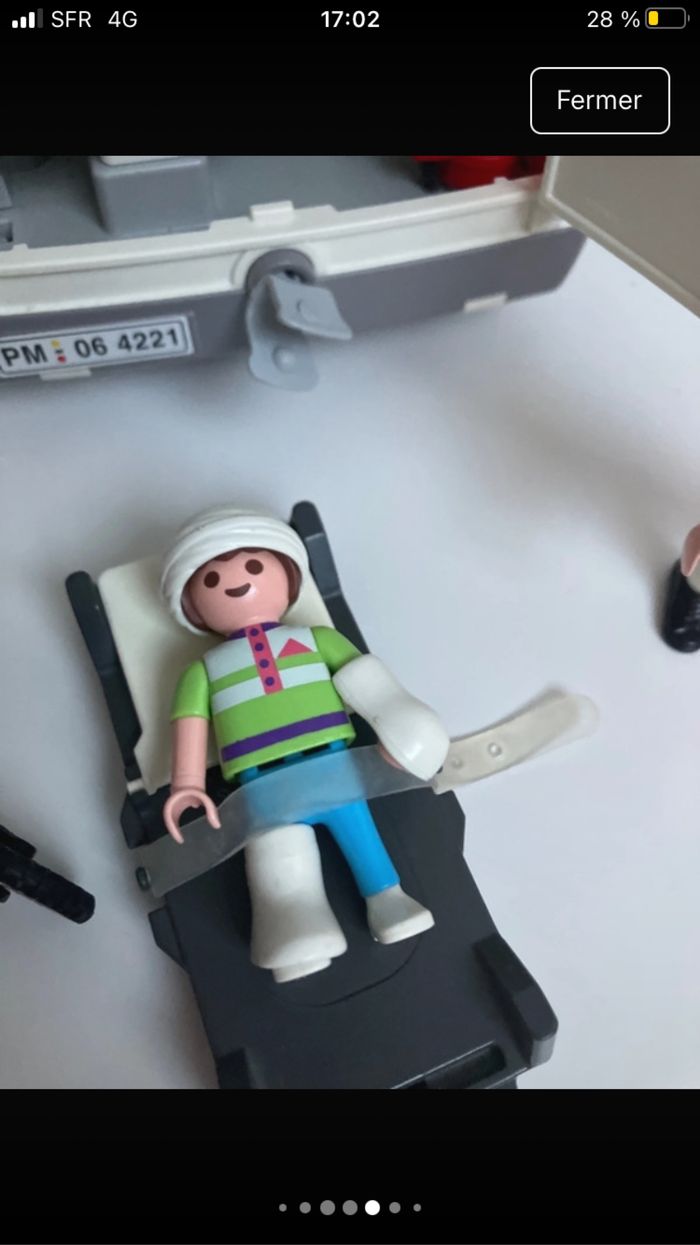 Ambulance Playmobil - photo numéro 6