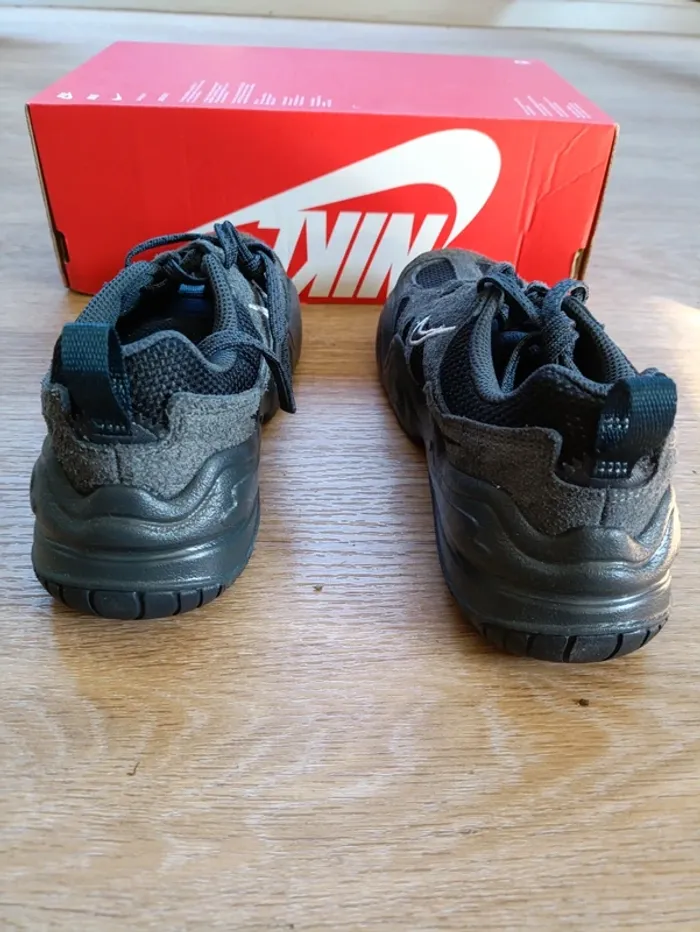 W Nike tech hera - photo numéro 7