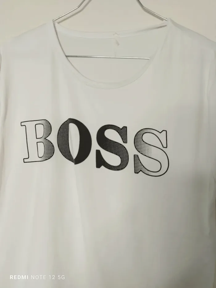 T-shirt taille L - photo numéro 2