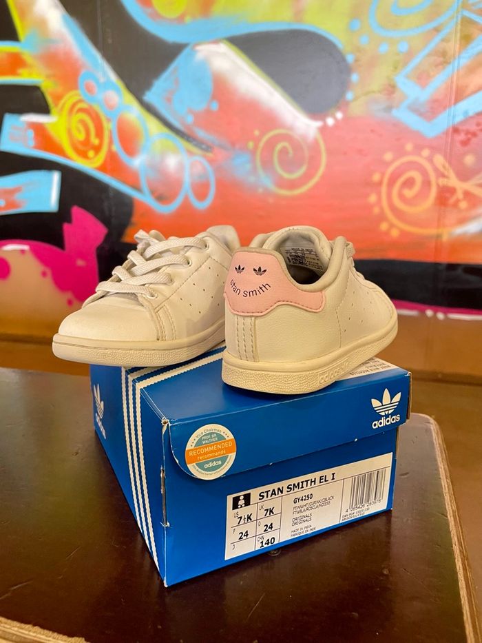 Stan smith rose 24