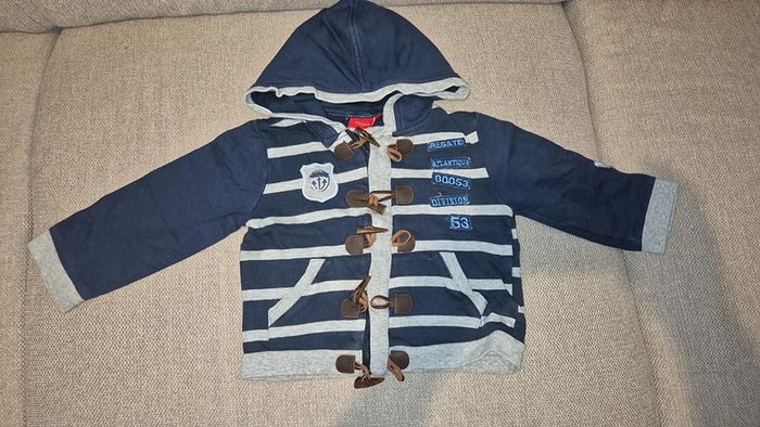 Veste Tissaia garçon 18mois bon état