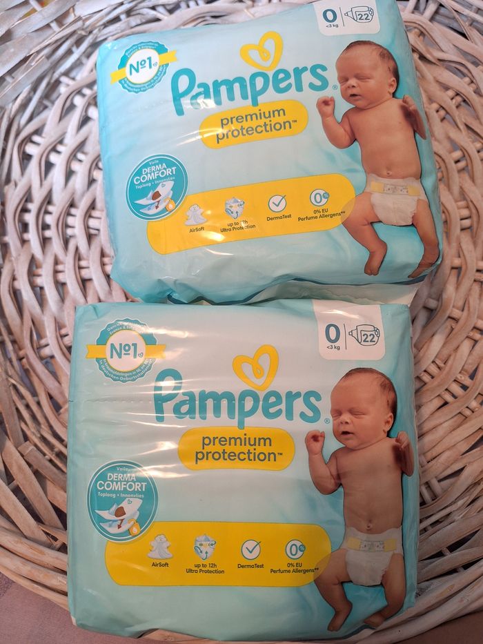 Couche taille 0 pampers - photo numéro 2