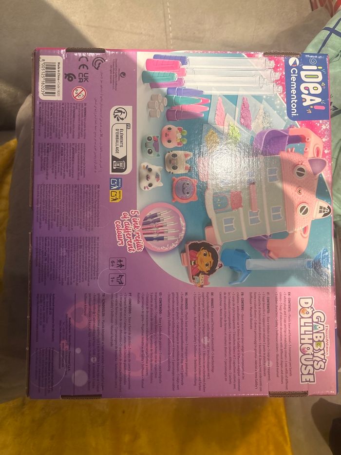 Crayons gabbys - photo numéro 2