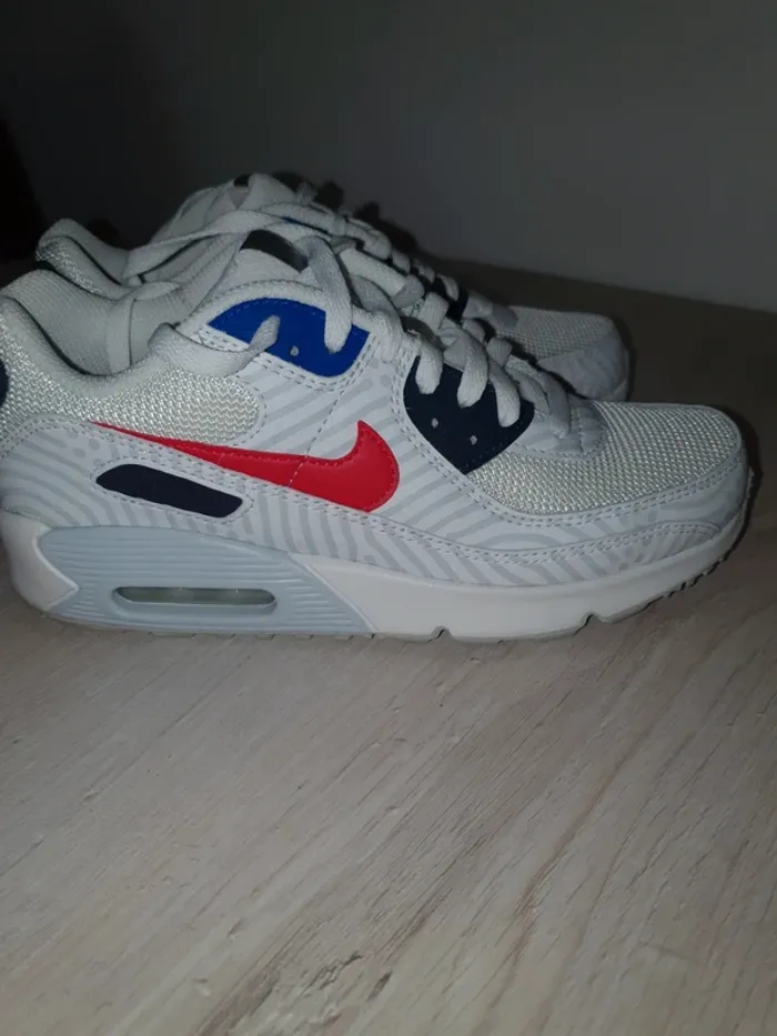 Air Max 90 GS 38.5 - photo numéro 2