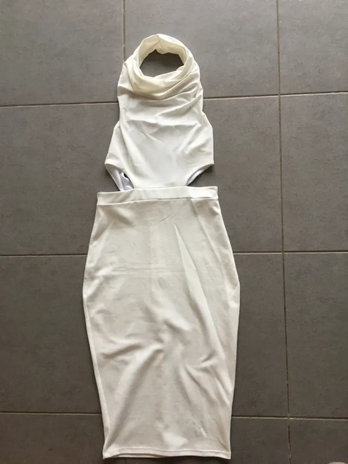 Robe longue blanche T36 Missguided - photo numéro 2