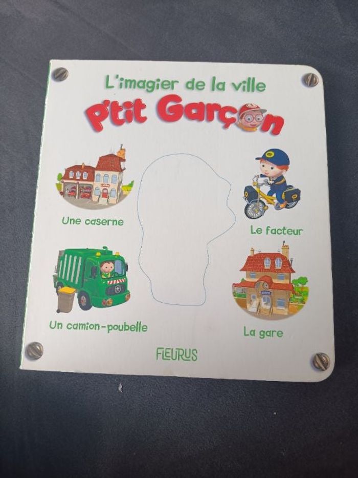 Livre petit garçon  fleurus
