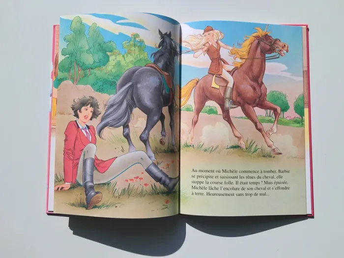 Livre Barbie au Club d'Équitation - photo numéro 3