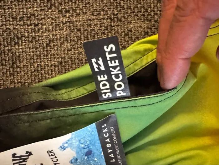 Short de bain Billabong taille M neuf avec étiquette - photo numéro 7