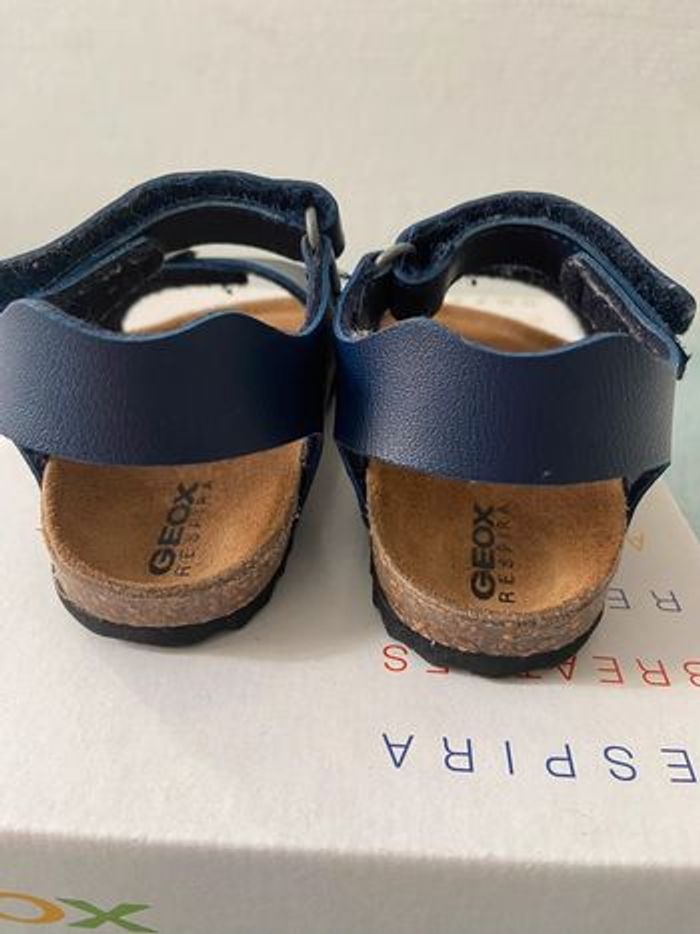 Sandales Geox bébé cuir taille 20 - photo numéro 4