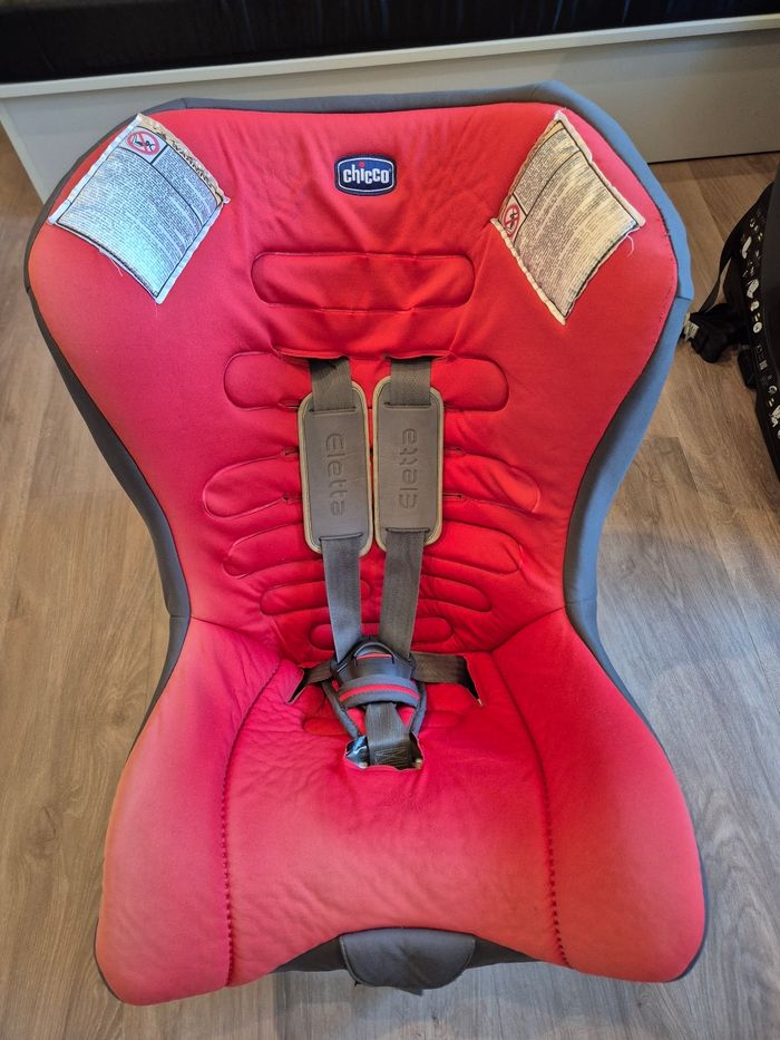 Siège auto Chicco - photo numéro 2