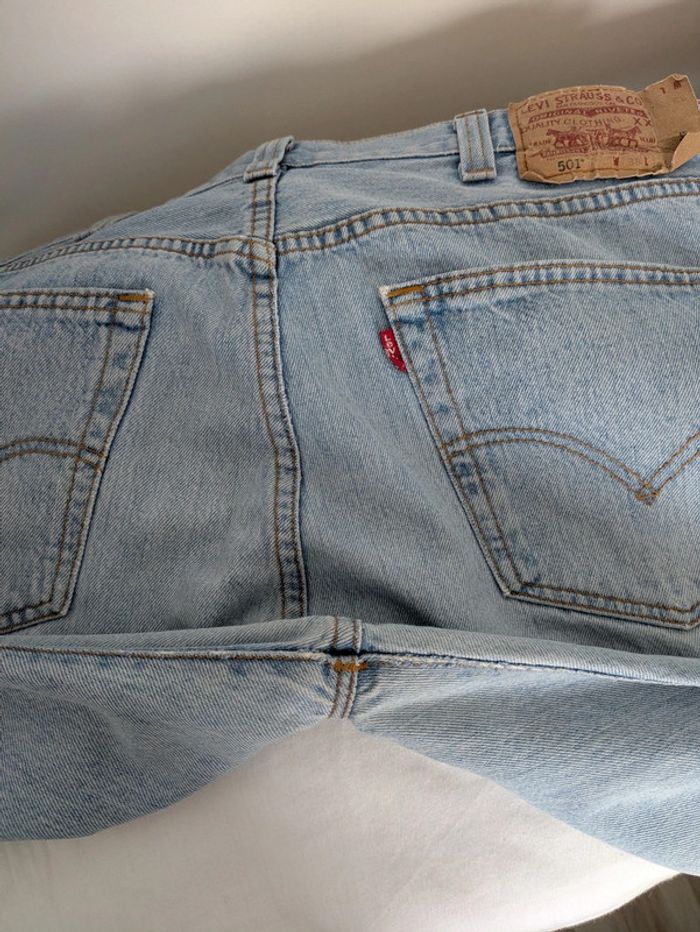 Jean Levi's original 501 bleu clair - taille 38 (FR48) - photo numéro 5
