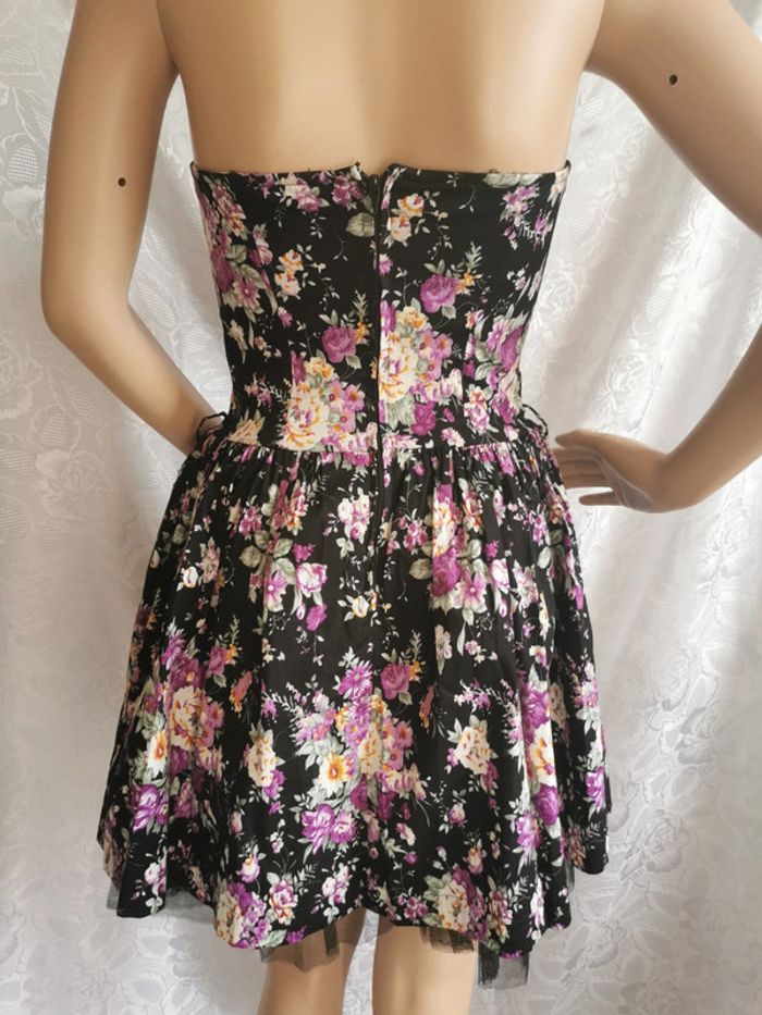 Robe. Noir Rose Taille 34. Ged London - photo numéro 6