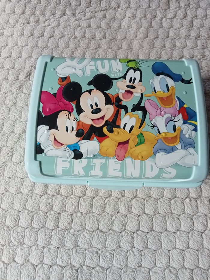 Boite à goûter Disney