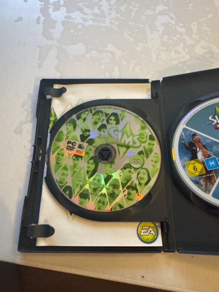 Les Sims 3 Édition Spéciale - PC/Mac | Inclus Animaux & Cie - photo numéro 4