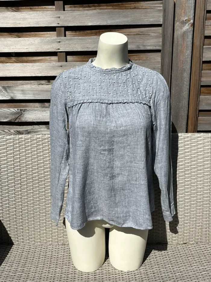 Blouse avec perles