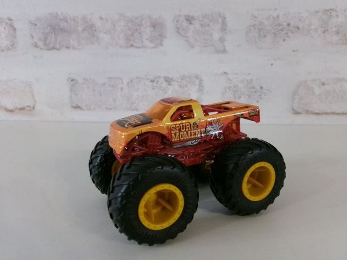 Monster Trucks - Spur Of The Moment