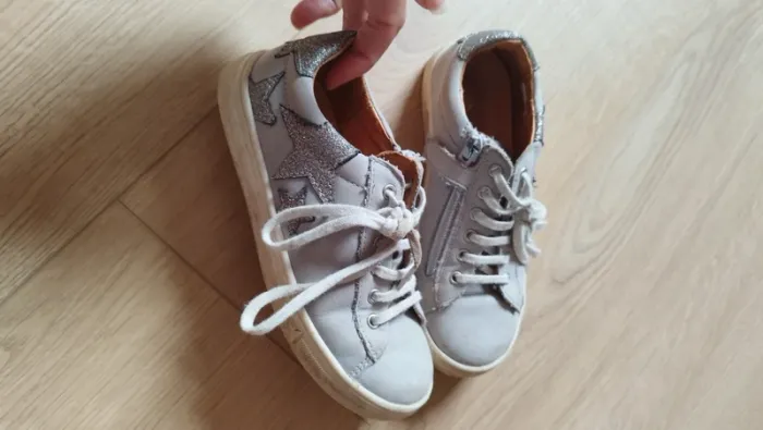 Chaussures babybotte taille 30